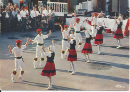 CPM  France  Folklore Basque  Ingurutxo  Petite Ballade - Danses