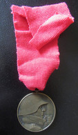 Suisse - Médaille + Ruban Bataillon De Fusiliers N°7 - Canton De Genève - 1925 - 1937 - Bronze - Diam. 30mm, 13g - Andere & Zonder Classificatie