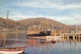 PIE-T-Mi-Is-21-4311 :  THE PIER ULLAPOOL ROSS-SHIRE - Ross & Cromarty