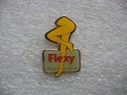 Pin's Pub FLEXY, La Mode Aux Jambes - Pin-ups