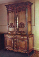 Delcampe - VILLEDIEU LES POELES - Musée Du Meuble Normand (130 Meubles) Buffet Louis XIV De Vire - Villedieu