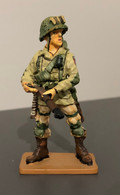 FIGURINE EN PLOMB DEL PRADO / PARACHUTISTE USA DEBARQUEMENT EN NORMANDIE 1944 - Loden Soldaatjes