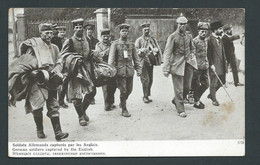 Soldats Allemands Capturés Par Les Anglais    - Maca36100 - Guerre 1914-18