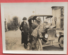 77  MEAUX   VOITURE  ANCIENNE   FORD ? 1919 MILITAIRE  CANADIENS - Automobile
