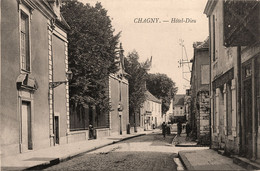 Chagny * Rue Et Hôtel Dieu * Café Bar Buvette - Chagny