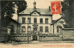 Gueugnon * Façade De L'école Des Filles * Scolaire - Gueugnon