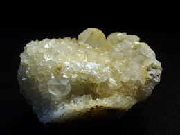 Calcite On Matrix ( 4 X 3.5 X 2.5 Cm ) La Sambre Quarry. Landelies. Wallonia, Belgium - Minéraux