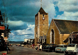 St Brévin Les Pins * Rue , église Et Estuaire De La Loire * Autos * Automobile CITROEN Citroën 2cv - Saint-Brevin-les-Pins