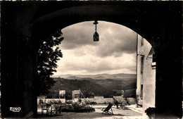 Le Monastier Sur Gazeille * Maison De Repos SAINT DOMINIQUE * L'entrée , La Cour Et Le Jardin - Andere & Zonder Classificatie