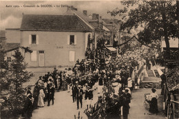 Digoin * Concours Aout 1909 * Le Défilé - Digoin