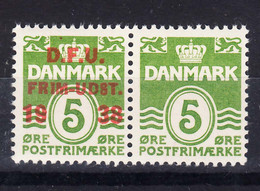 Denmark 1938 Mi#243 Mint Never Hinged Pair With And Without Overprint - Ungebraucht