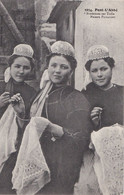 CPA - PONT L'ABBÉ (FINISTÈRE) - BRODEUSES SUR TULLE - MAISON PICHAVANT - Pont L'Abbe