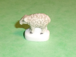 Fèves / Fève / Animaux : Mouton     T103 - Tiere