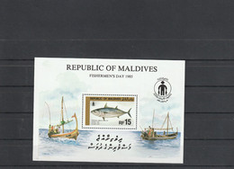 Maldives - Yvert  Bloc BF 112  **  - Faune Marine Poissons Bateaux Pêche - Maldives (1965-...)