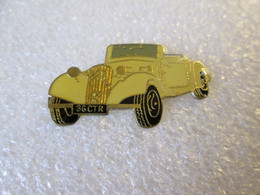 PIN'S    CITROEN  TRACTION  CABRIOLET - Citroën