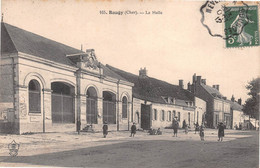 BAUGY - La Halle - Baugy