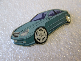 PIN'S     MERCEDES BENZ    CLASSE C - Mercedes