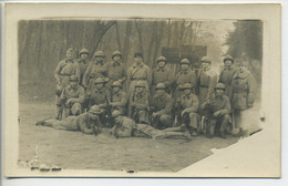 Carte Photo Militaria Groupe Soldats Tenue Combat Extérieur 313è RACP MAYENCE 1924/1925 ( Cf Légende Au Dos ) - Régiments