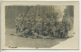 Carte Photo Militaria Groupe Soldats Tenue Combat Extérieur 313è RACP MAYENCE 1924/1925 ( Cf Légende Au Dos ) - Regimientos