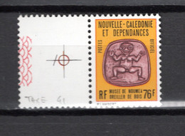 NOUVELLE CALEDONIE  SERVICE N° 41   NEUF SANS CHARNIERE COTE  3.00€  MUSEE OREILLER DE BOIS - Dienstzegels