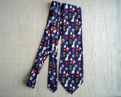 Cravate Les 101 Dalmatiens Disney  Voir Photos - Ties