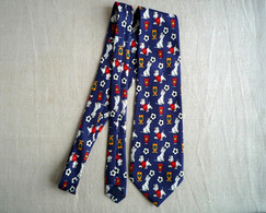 Cravate Les 101 Dalmatiens Disney  Voir Photos - Krawatten