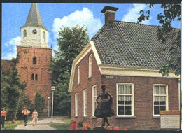 Nederland Holland Pays Bas Emmen Met De Nederlands Hervormde Kerk En Museum - Emmen