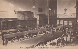 Paris.  Lycée Molière 71, Rue Du Ranelagh.  Une Classe - Arrondissement: 16