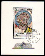 CZECHOSLOVAKIA 1968 Prague Castle Block Used   Michel Block 28 - Oblitérés