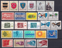 LIECHTENSTEIN - ANNEE COMPLETE 1965 + 1966 ** MNH - COTE YVERT 2012 = 30.5 EUR. - Années Complètes