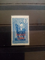 MADAGASCAR. 1942. N° 243  Surcharge Rouge " France Libre " . NEUFS++ . Côte YT Colonies 2022 : 77,75 € - Ongebruikt