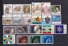 LIECHTENSTEIN - ANNEE COMPLETE 1983 ** MNH - COTE YVERT 2012 = 32.85 EUR. - Volledige Jaargang