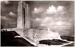 (1 B 31)  France - Canadian Cemetery Memorial (Vimy Ridge) - Cimetières Militaires