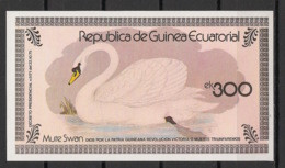 Guinea Ecuatorial - Bloc / Mini Sheet - Cygne / Swan - Non Dentelé / Imperf. - Neuf Luxe ** / MNH / Postfrisch - Cisnes