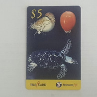 FiGI-(F-FJ-TEL-ULI-0009)Turtle & Cephaopod-(125)(3933404827)($5)(99046105244)-(31.10.2003)used Card1card Prepiad Free - Fiji