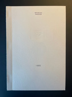 FRANCE 1985 COLLECTION ANNUELLE DU TIMBRE FRANCAIS ANNEE COMPLETE CADEAU DE MINISTRE LIVRE DES TIMBRES DE L'ANNEE - Documenti Della Posta