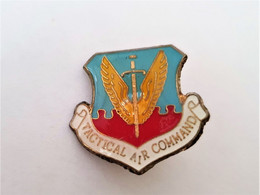 PINS MILITARIA  US Air Force / TACTICAL AIR COMMAND / INSIGNE  / 33NAT - Militaria