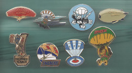 PINS PIN'S 338 PARACHUTISME MILITAIRE CHAT DISNEY CHAMPIONNAT MONDE SNICKERS ALSACE FFP DIRIGEABLE  LOT 8 PINS - Montgolfières