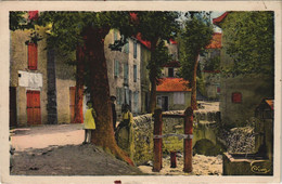 CPA AK Chanac La Place Du Triadou Et De L'Eglise FRANCE (1172930) - Chanac