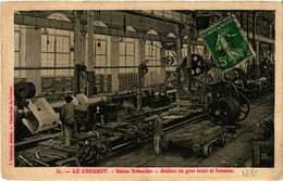 CPA AK CREUSOT - Usines Schneider - Ateliers De Gros Tours Et Foreuses (386954) - Le Creusot