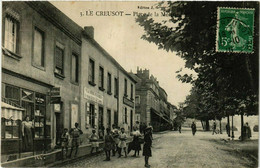 CPA AK Le CREUSOT - Place De La Molette (386992) - Le Creusot