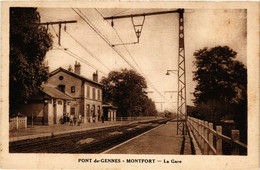 CPA AK Pont De-Gennes - MONTFORT - La Gare (391137) - Montfort Le Gesnois