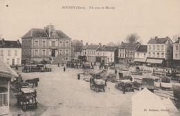 27 - ROUTOT - Un Jour De Marché - Routot