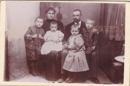 Photo C D V Bessancourt 1890 Mr & Mme  Bessoneau Avec Leur 4 Enfants  Photo De Cabinet Réf 11540 - Geïdentificeerde Personen