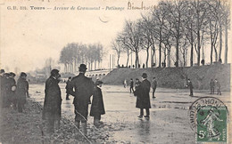 Tours    37:       Avenue De Grammont. Patinage Sur La Glace   N° GB 324   (voir Scan) - Tours