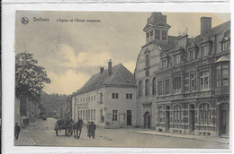 - 466 -   DOLHAIN  (Limbourg) L'Eglise Et L'Ecole Moyenne  (attelage) - Limbourg