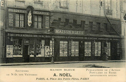 Paris * 2ème * Devanture Façade MAISON BLEUE , A. NOËL * Commerce Magasin De Souvenirs * 4 Place Des Petits Pères - Arrondissement: 02