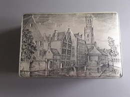 Brugge Blikken Doos 1 Kg. Van Bruynooghe Te Kortrijk - Latas