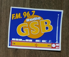 AUTOCOLLANT STICKER - RADIO GSB FM 96,7 - THIONVILLE MOSELLE - Adesivi