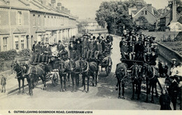 BERKS - READING - CAVERSHAM - OUTING LEAVING GOSBROOK ROAD C1914 (REPRO) Be333 - Reading